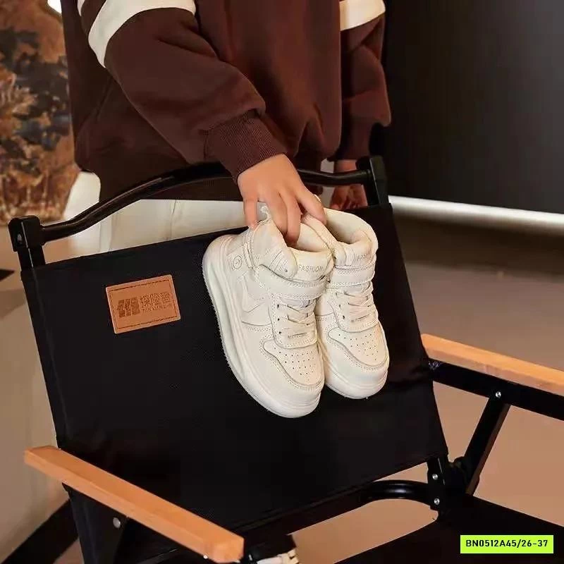 GIÀY THỂ THAO CAO CỔ