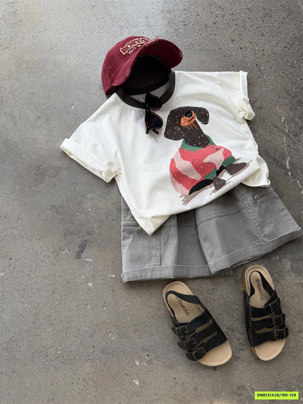 ÁO THUN CÚN VIỀN CỔ