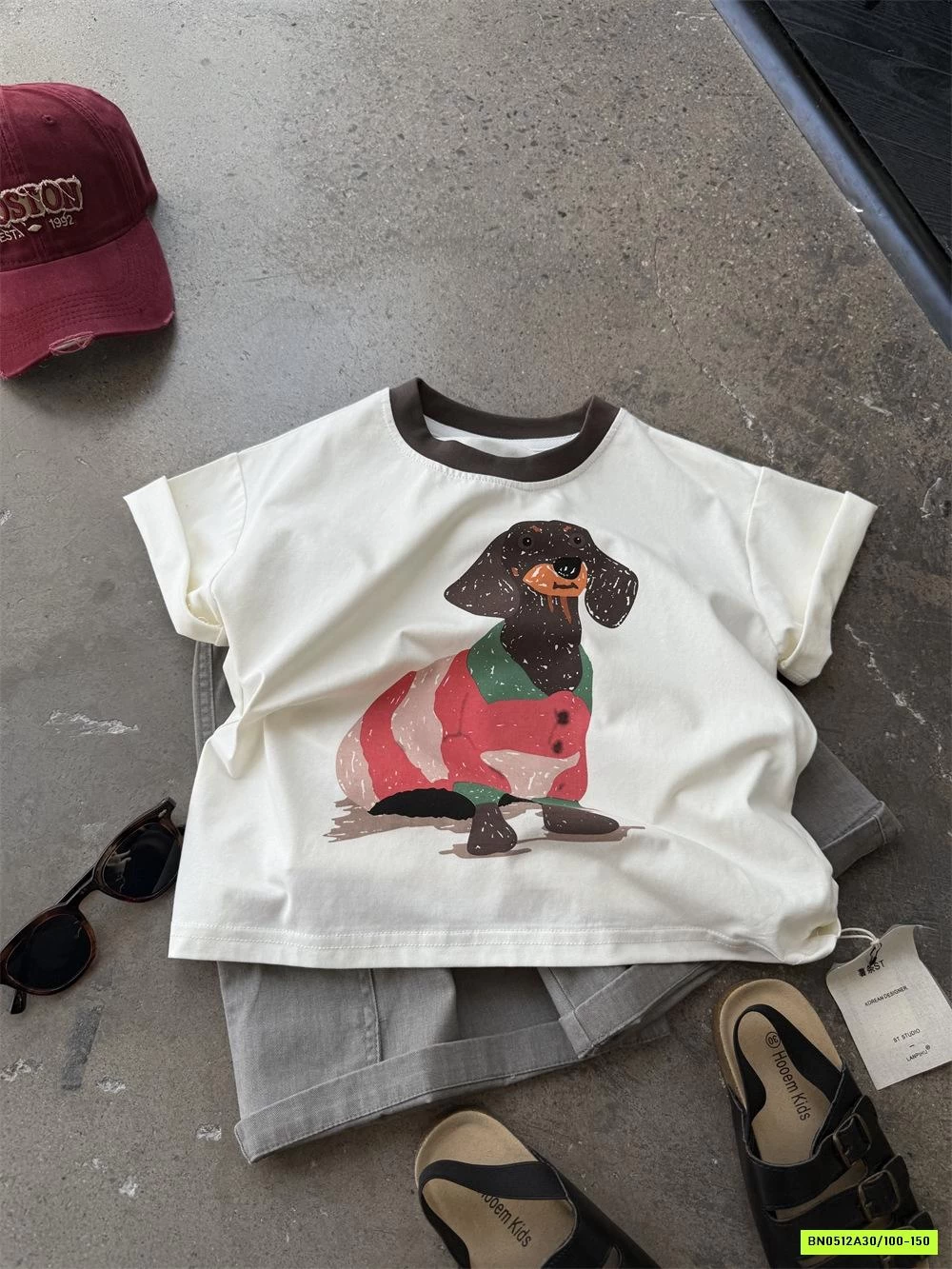 ÁO THUN CÚN VIỀN CỔ