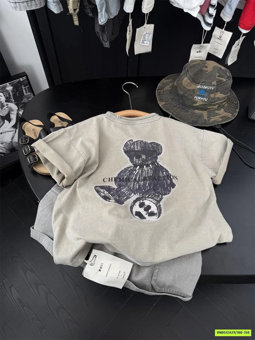 ÁO THUN RÊU IN GẤU