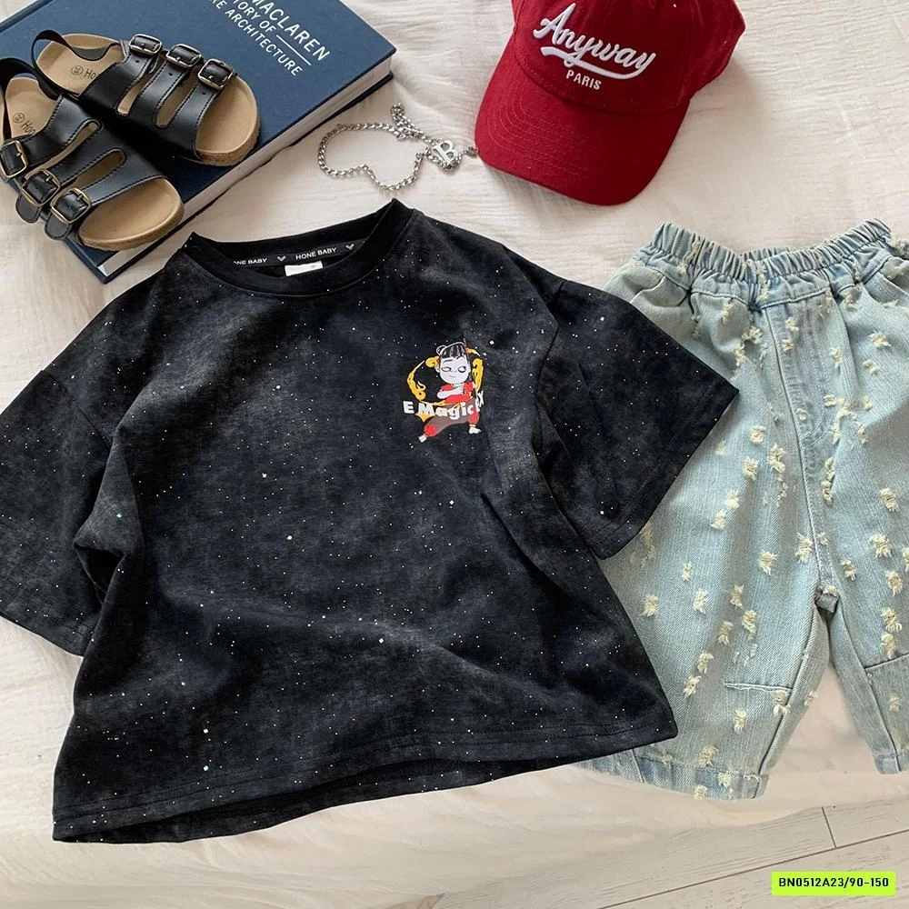 ÁO THUN ĐEN NATRA BLING