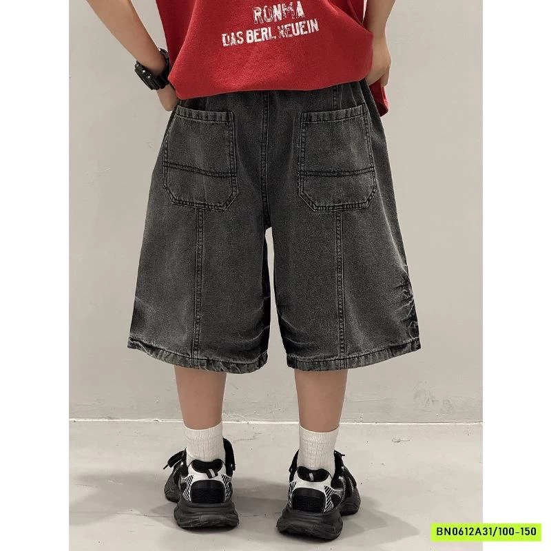 SHORT JEANS ĐEN LOANG BẠC MÀU