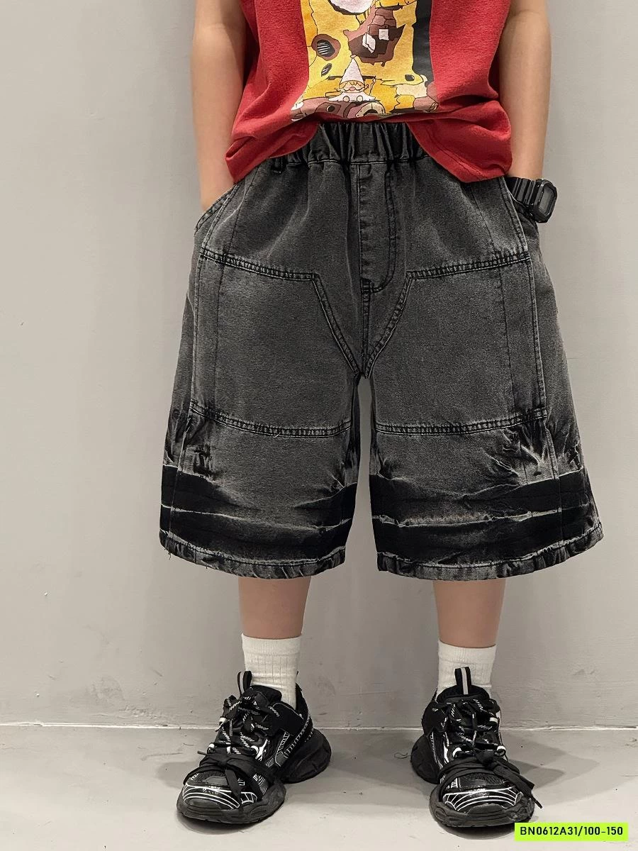 SHORT JEANS ĐEN LOANG BẠC MÀU