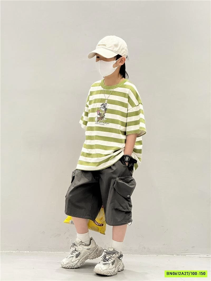 ÁO THUN KẺ XANH LÁ