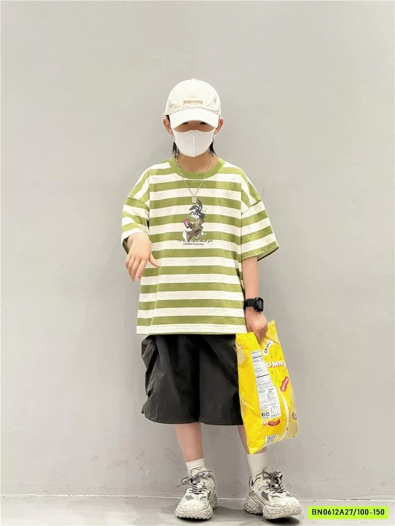 ÁO THUN KẺ XANH LÁ