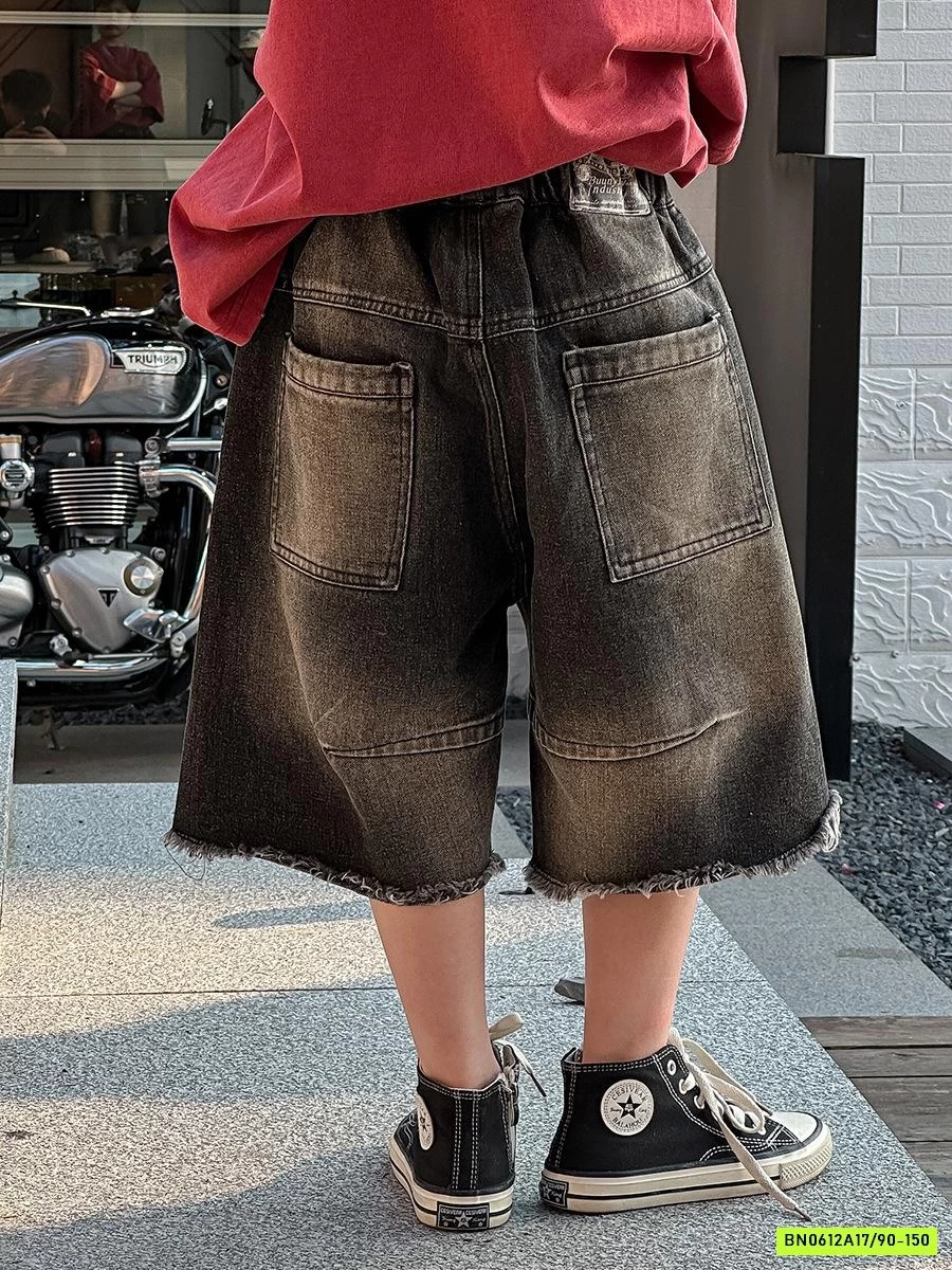 SHORT JEANS ĐEN RÁCH BẠC MÀU