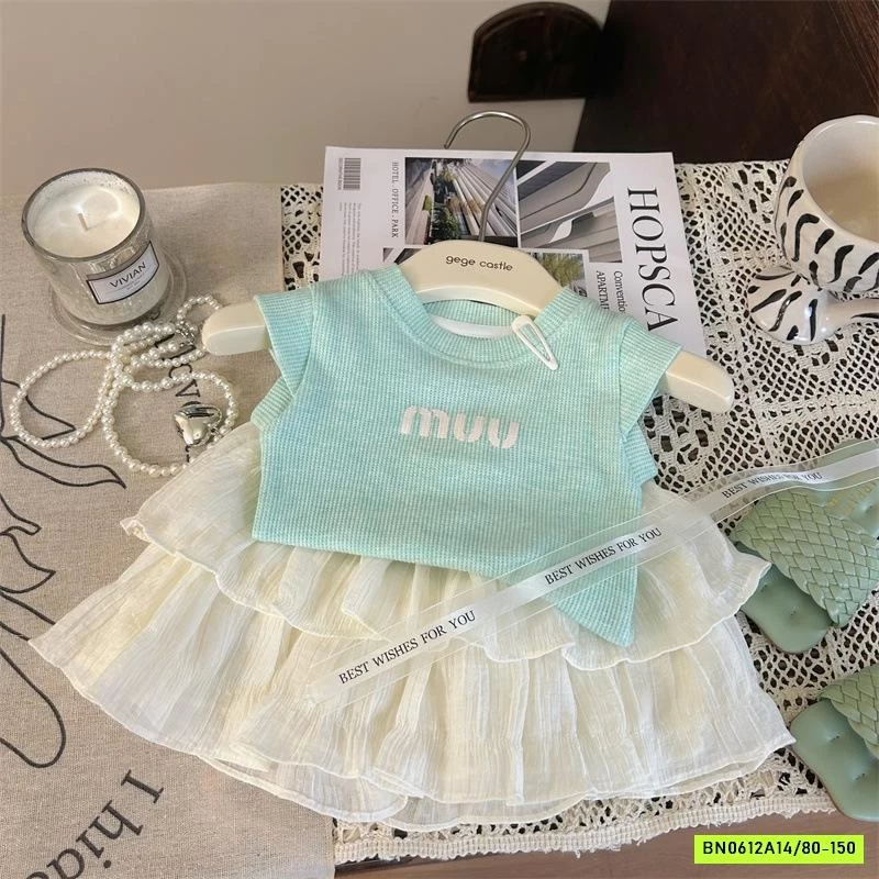 MONTOGHI MIU XANH MIX CV TRẮNG