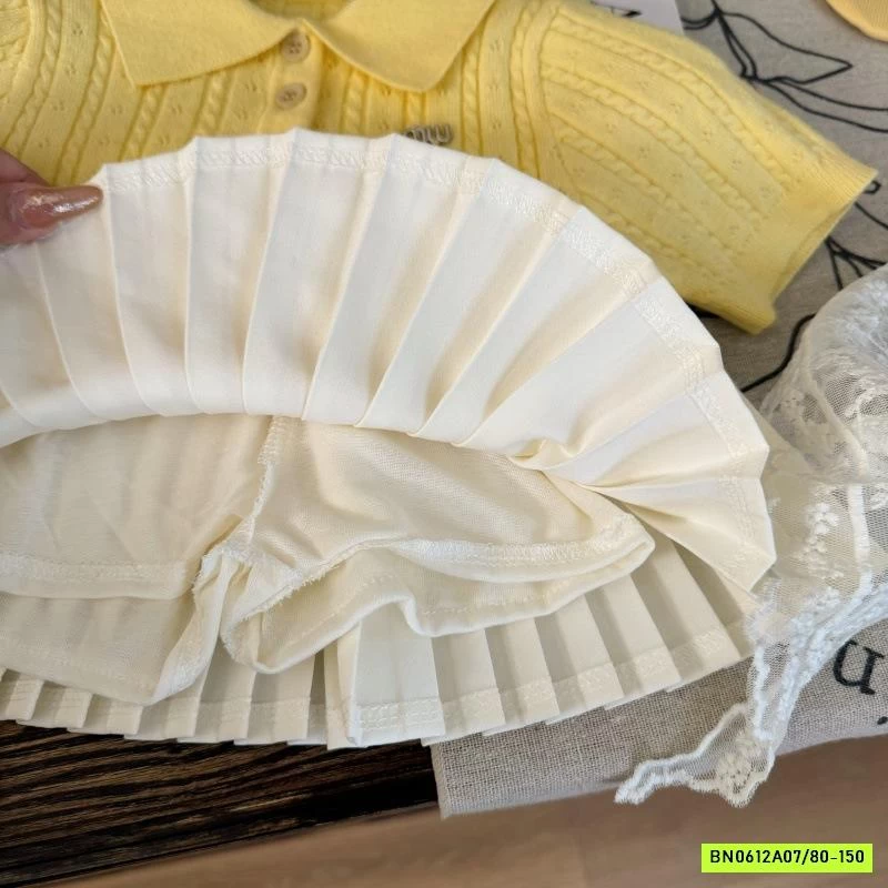 POLO MONTOGHI VÀNG MIX CV TRẮNG