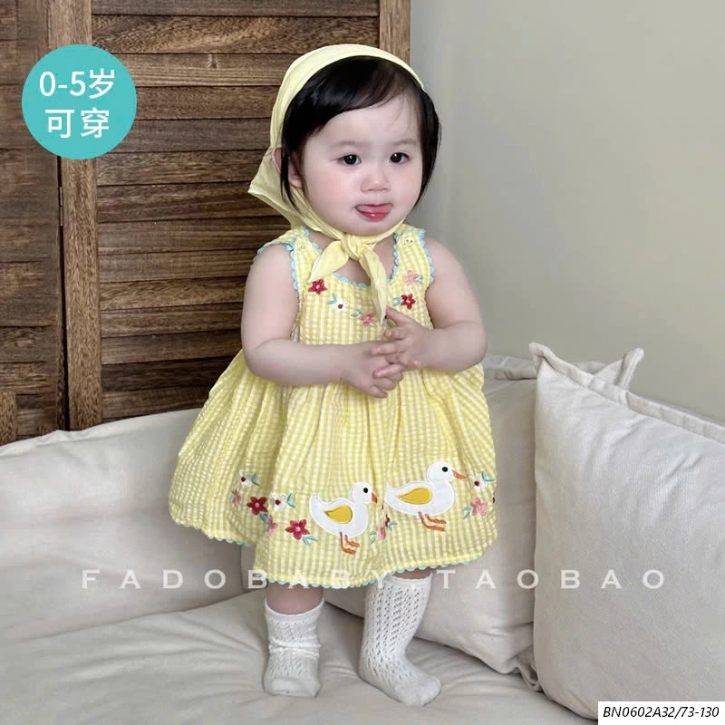 ĐẦM CARO VÀNG THÊU VỊT CON