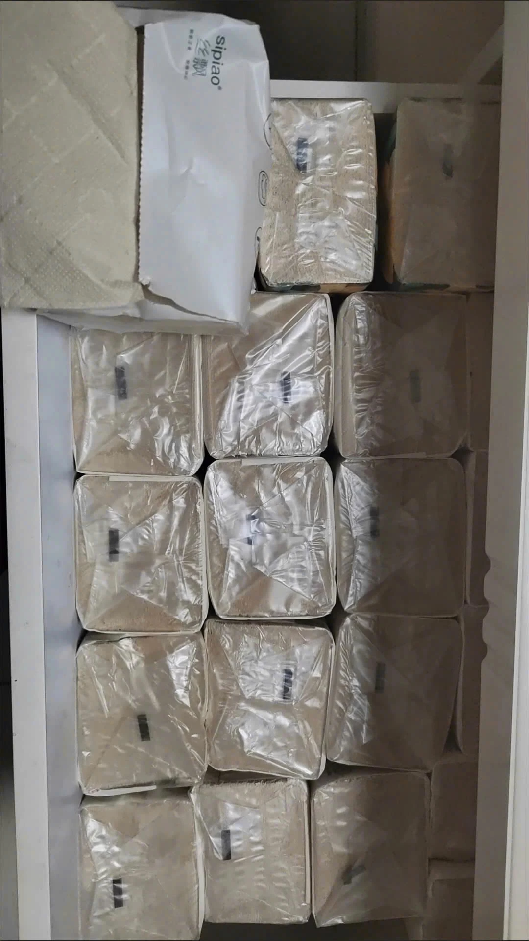 THÙNG 30 GÓI GIẤY RÚT SIPIAO