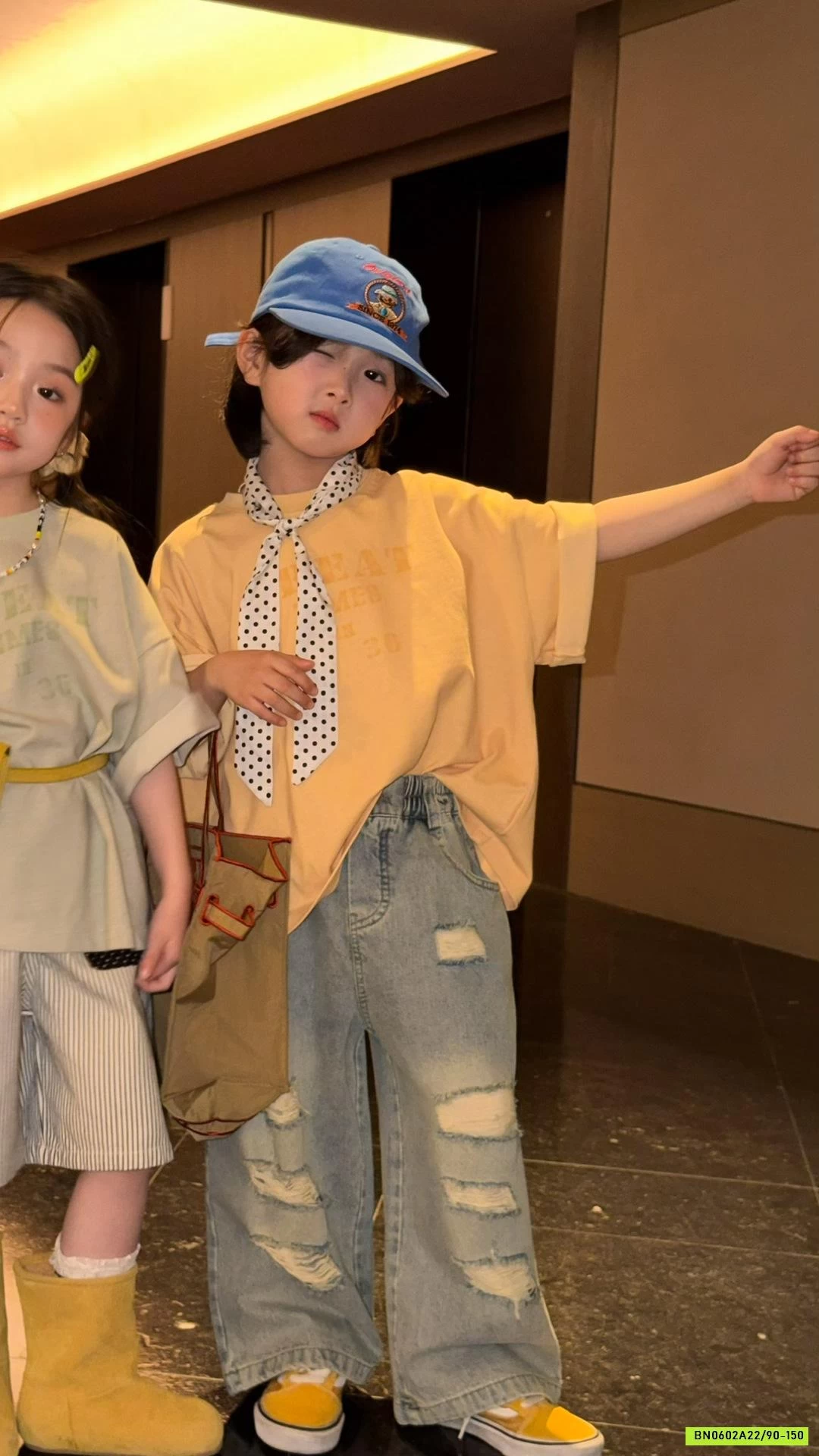 ÁO THUN IN CHỮ OVERSIZE