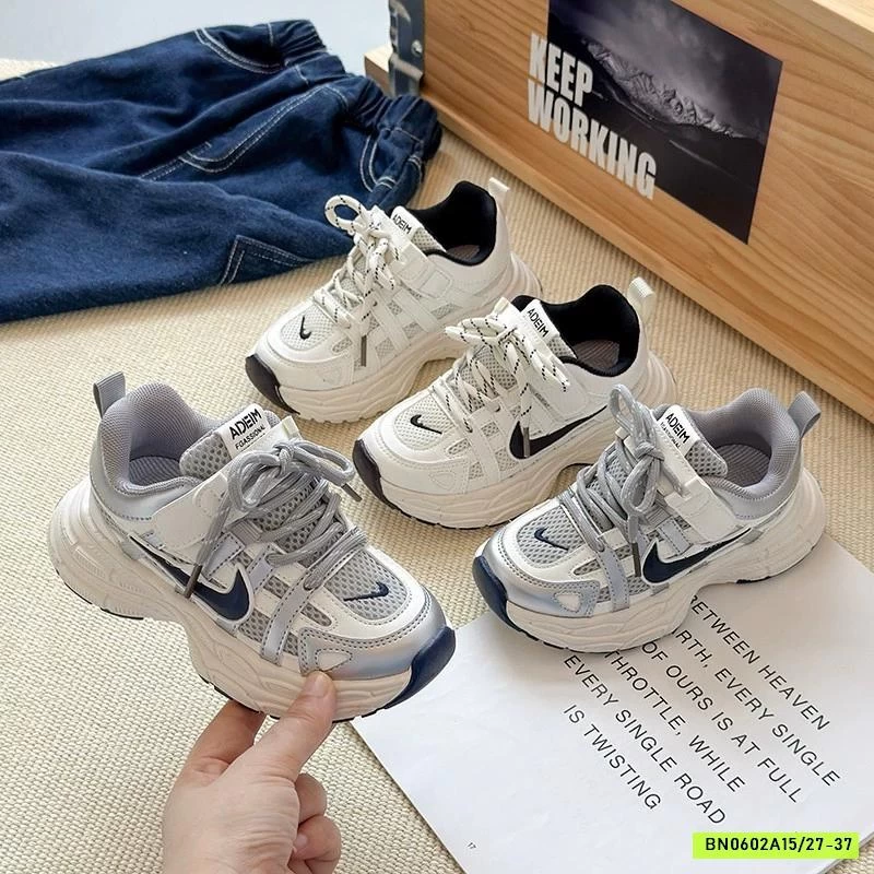 GIÀY THỂ THAO NAI CÁ TÍNH