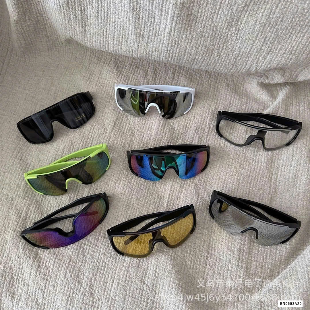 KÍNH MÁT PHIÊN BẢN MÙA HÈ