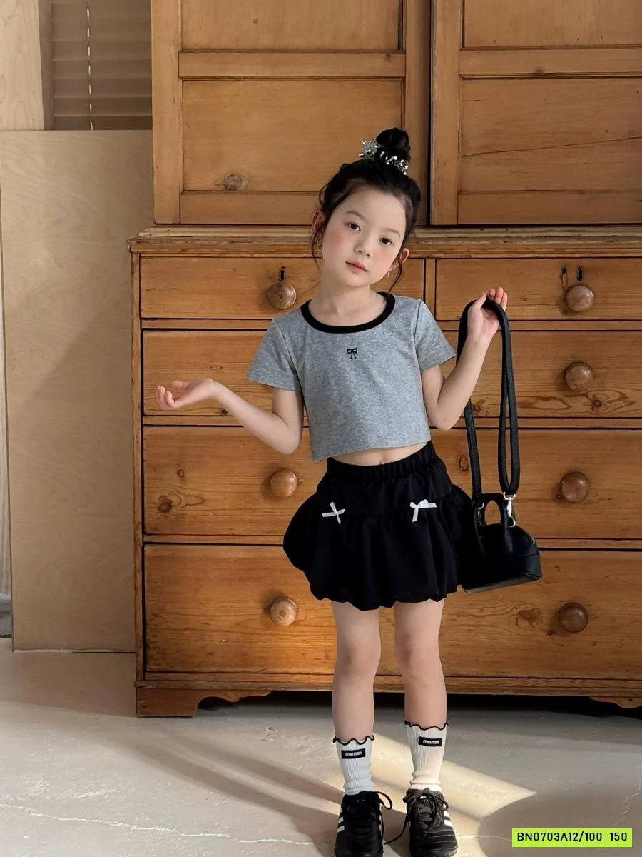 CROPTOP CỔ VUÔNG THÊU NƠ YUKIDS