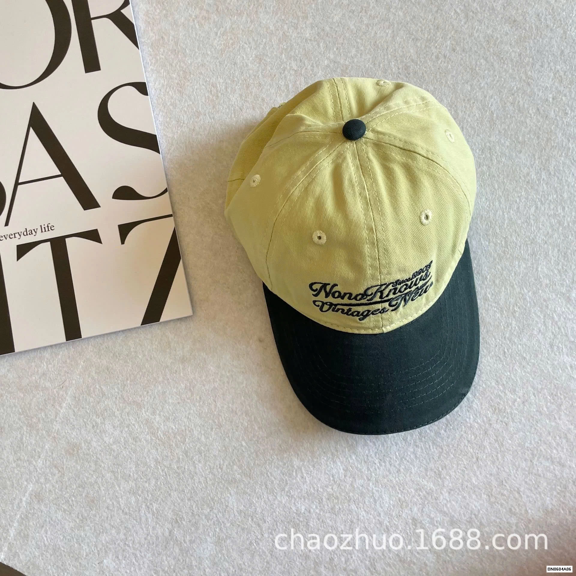 MŨ KẾT PHỐI MÀU THÊU CHỮ