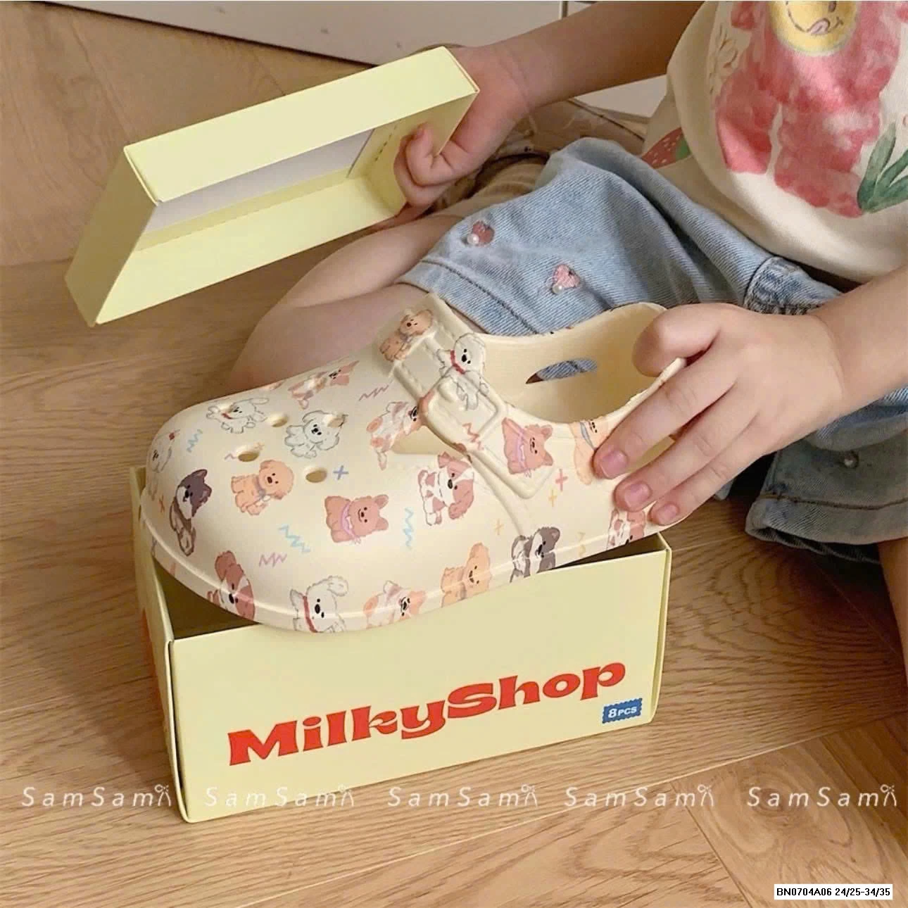 GIÀY NHỰA SIÊU NHẸ KOREA