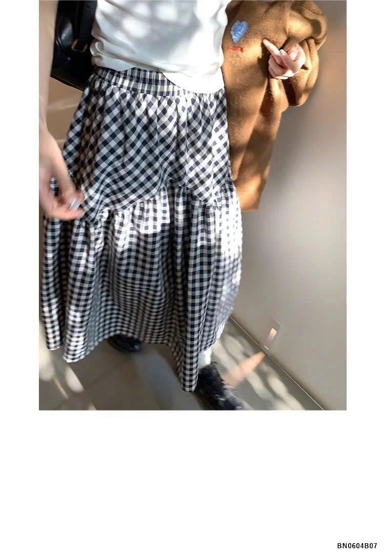 CHÂN VÁY KẺ CARO ANNA