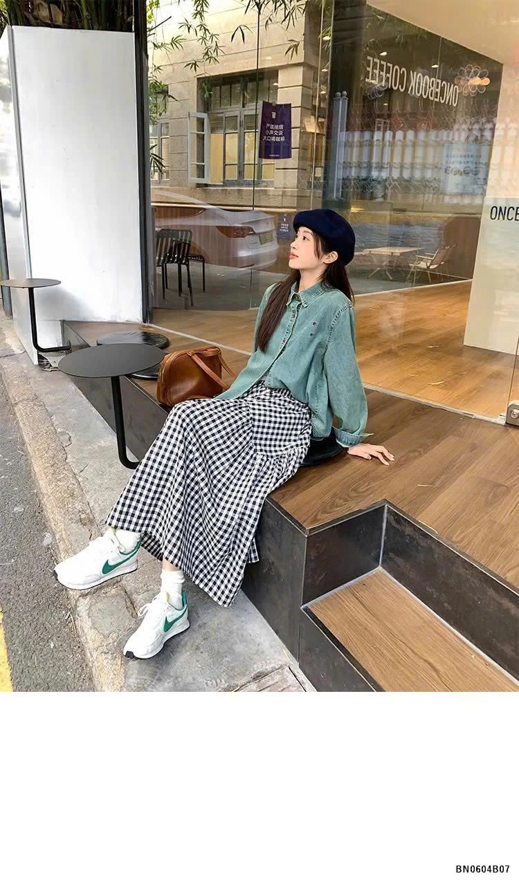 CHÂN VÁY KẺ CARO ANNA