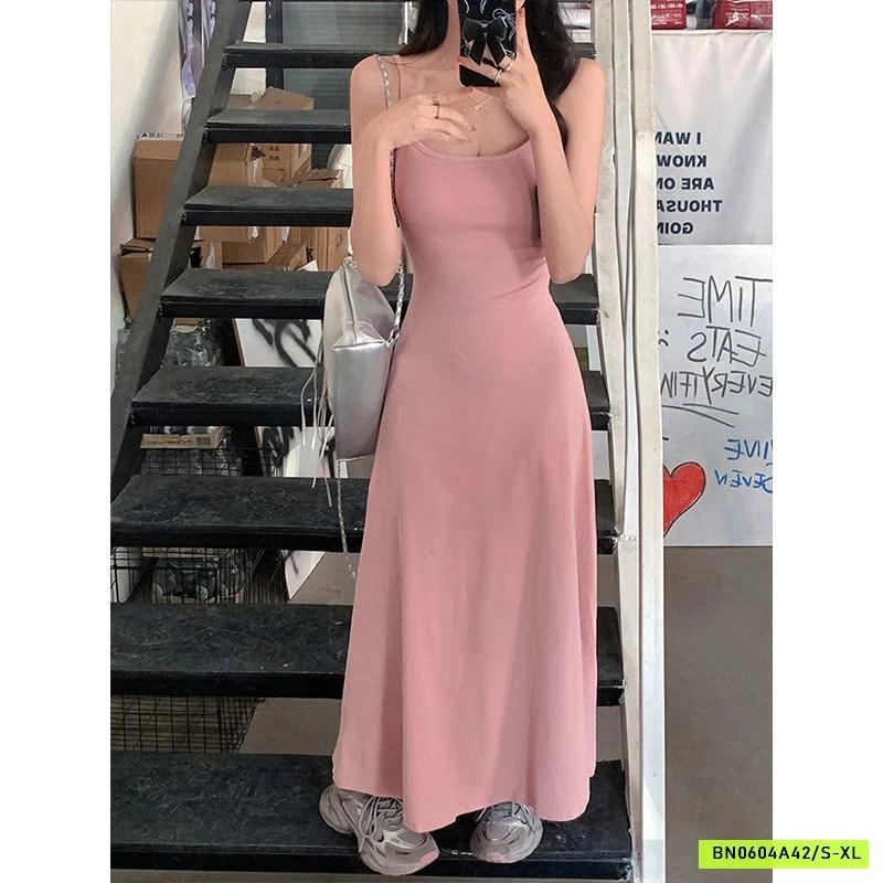 VÁY 2S NHÀ MOSESQUEEN