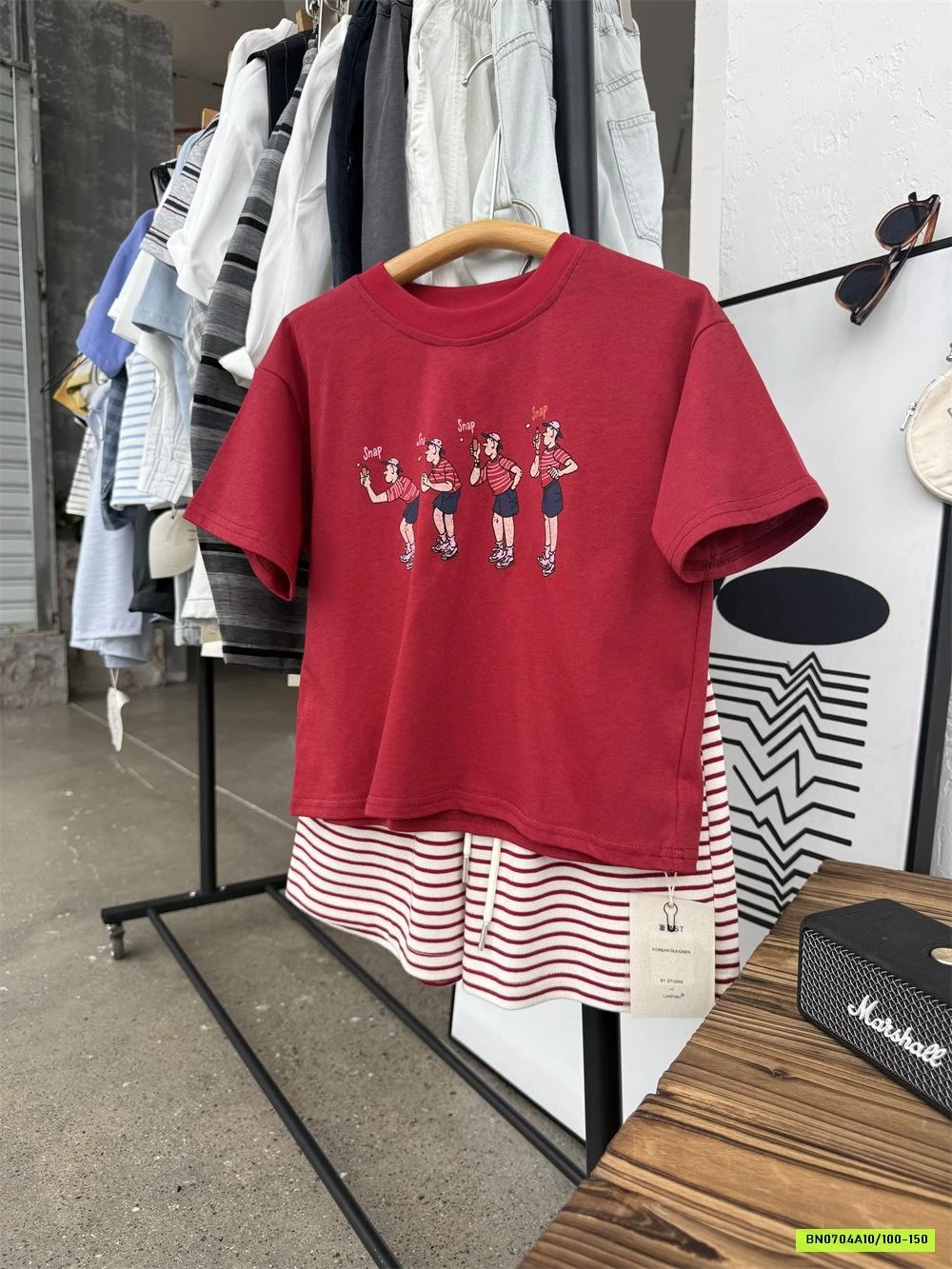 ÁO THUN ĐỎ IN HÌNH