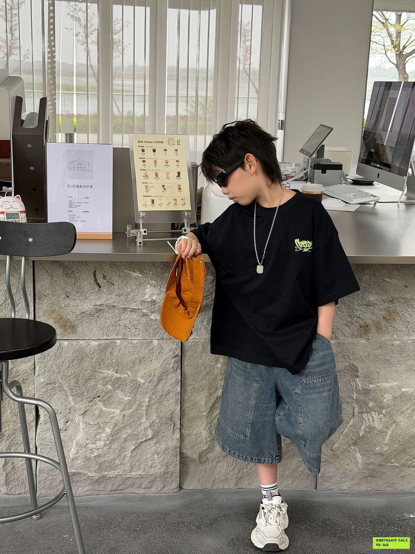 ÁO THUN IN XE TĂNG SAU LƯNG FANSHU