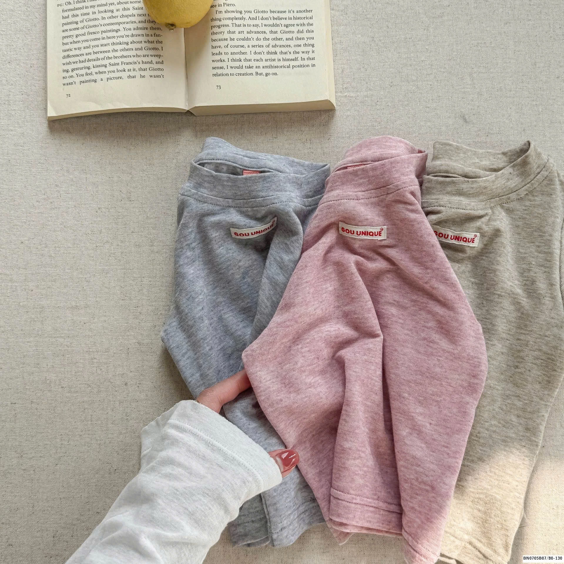 ÁO THUN CỔ TRÒN BÉ GÁI ADBABY