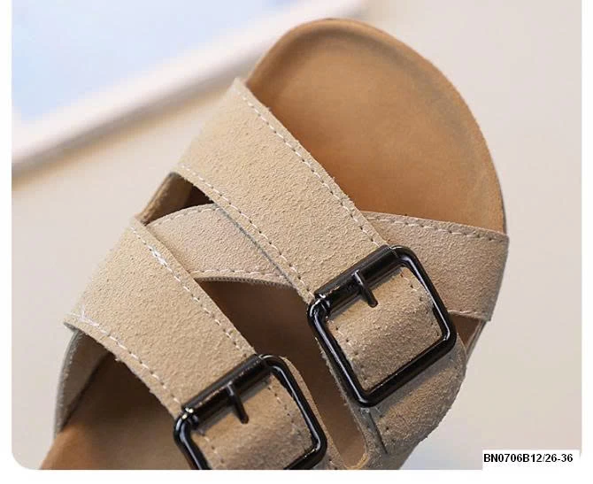 DÉP LÊ DA LỘN QUAI CHÉO