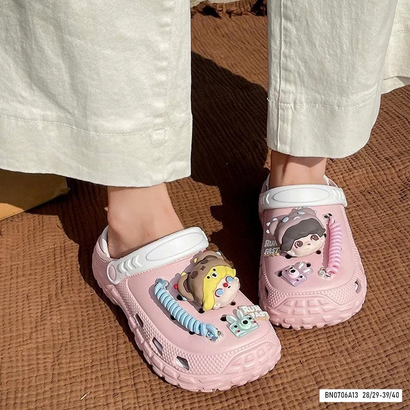 SỤC ĐẾ CAO STICKER KUTE