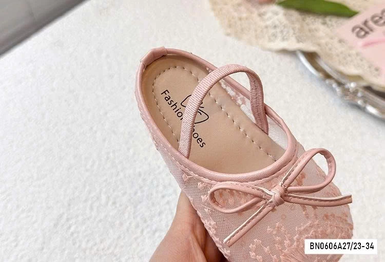 SỤC LƯỚI THÊU GẮN NƠ