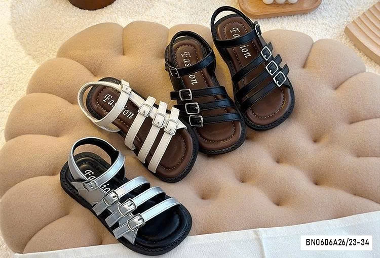 SANDAL QUAI LỆCH