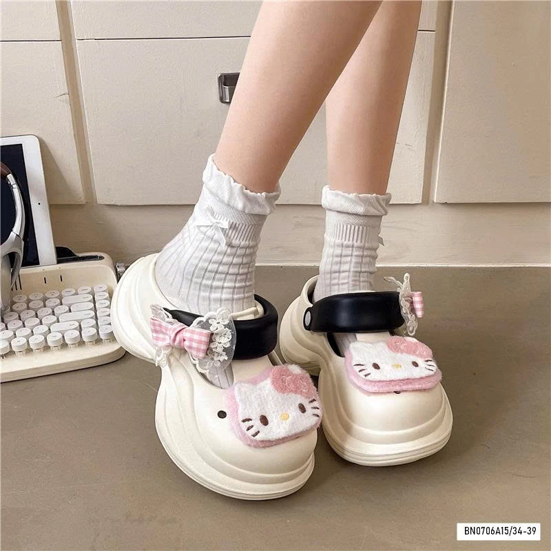 SỤC DẾ CAO KITTY