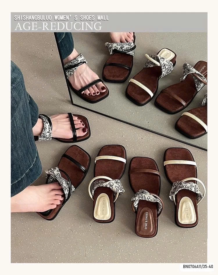 DÉP LÊ QUAI MẢNH HOA VĂN