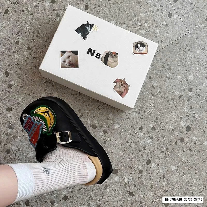 SỤC  PHỐI MÀU ĐẾ GẮN STICKER