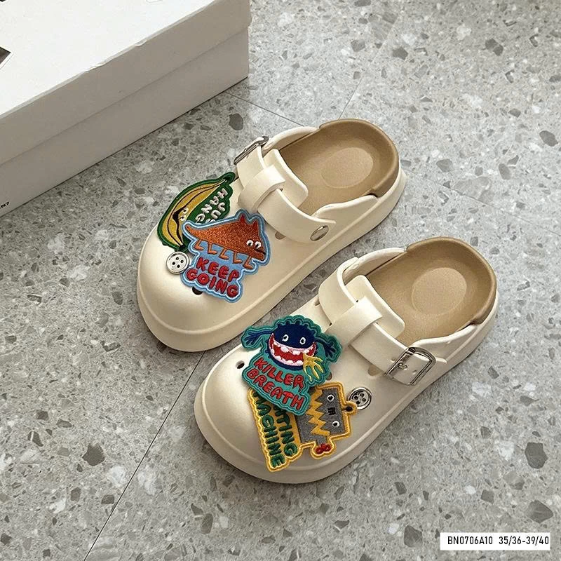 SỤC  PHỐI MÀU ĐẾ GẮN STICKER