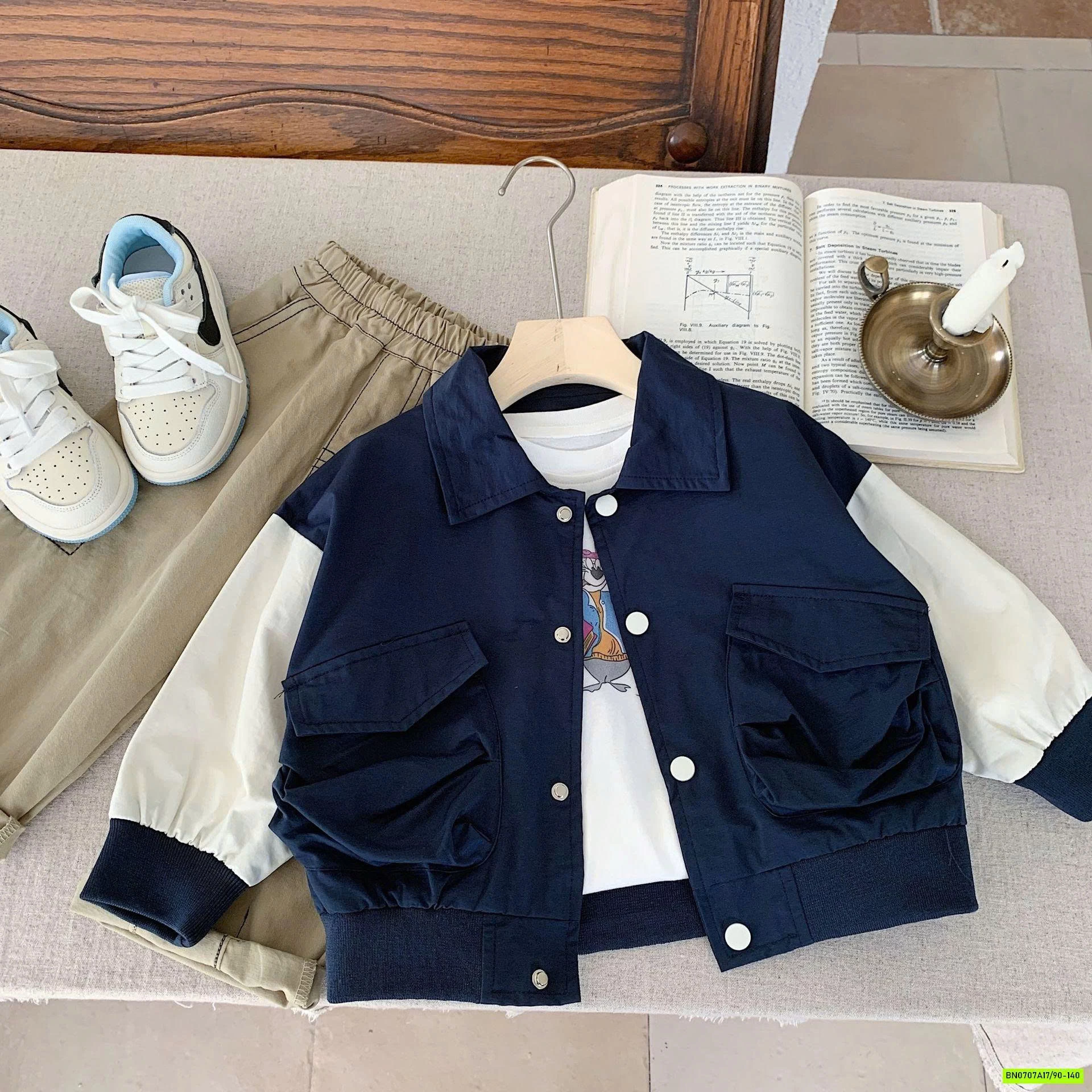 BOMBER GIÓ PHỐI MÀU TAY