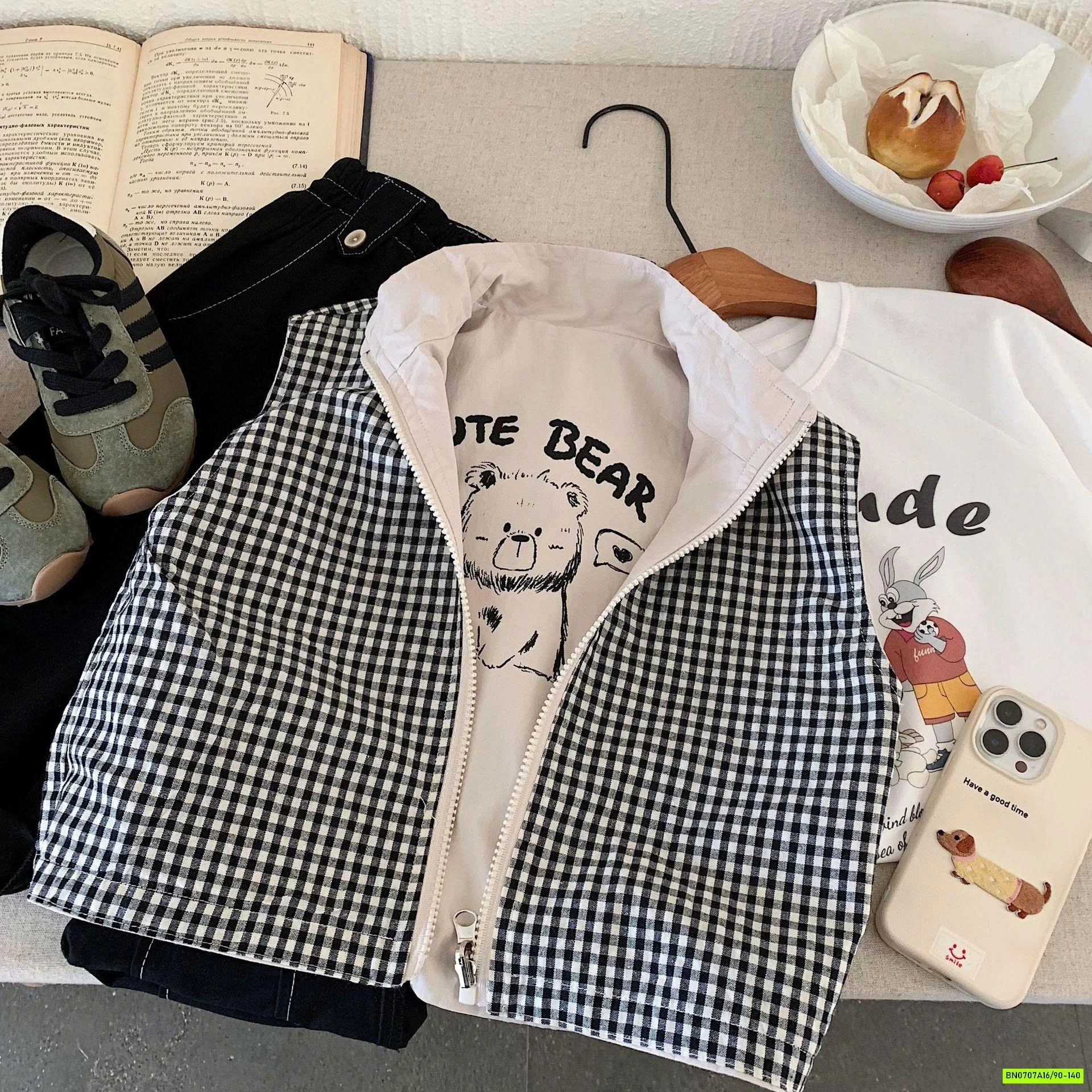 KHOÁC GILE GẤU CỔ BẺ 2 MẶT