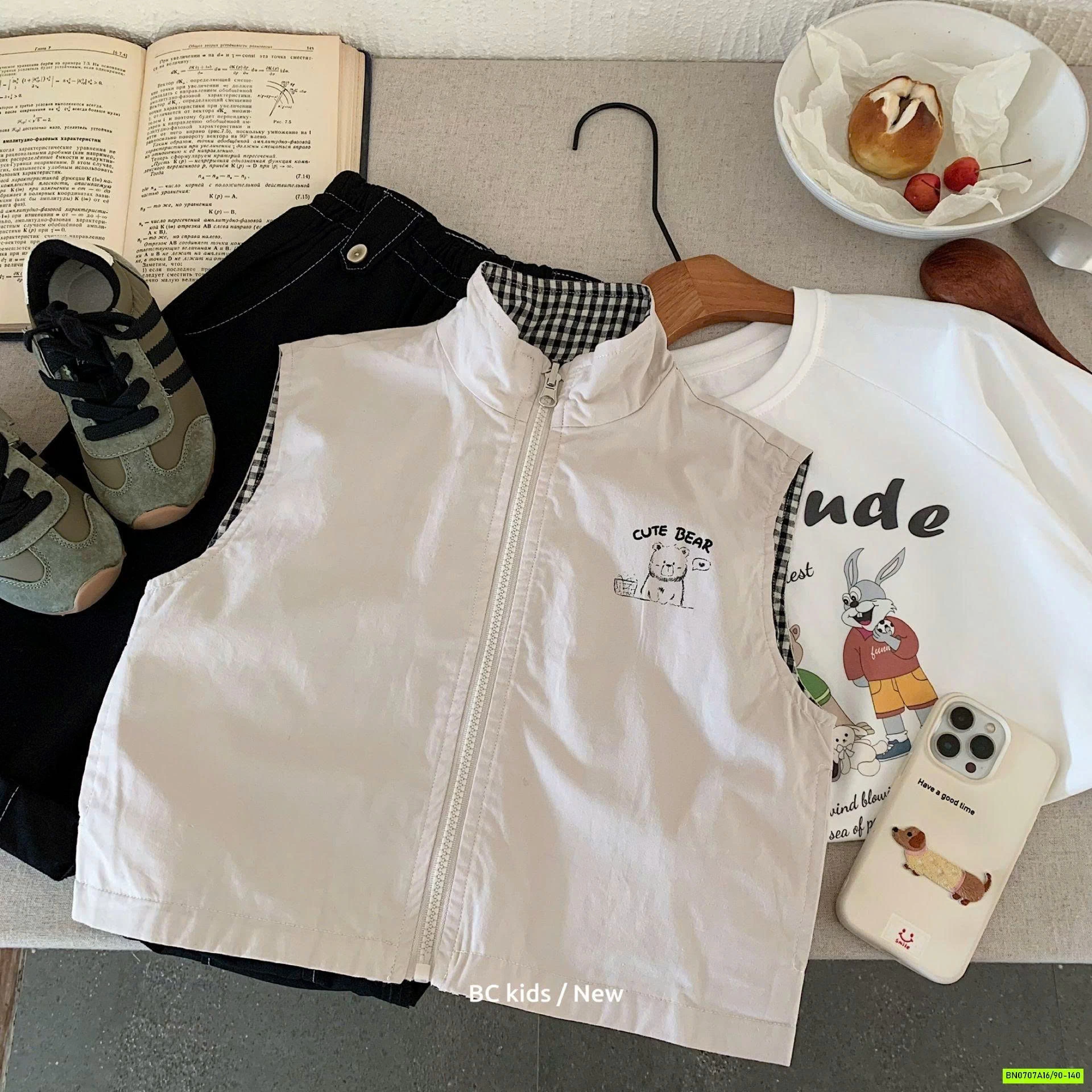 KHOÁC GILE GẤU CỔ BẺ 2 MẶT