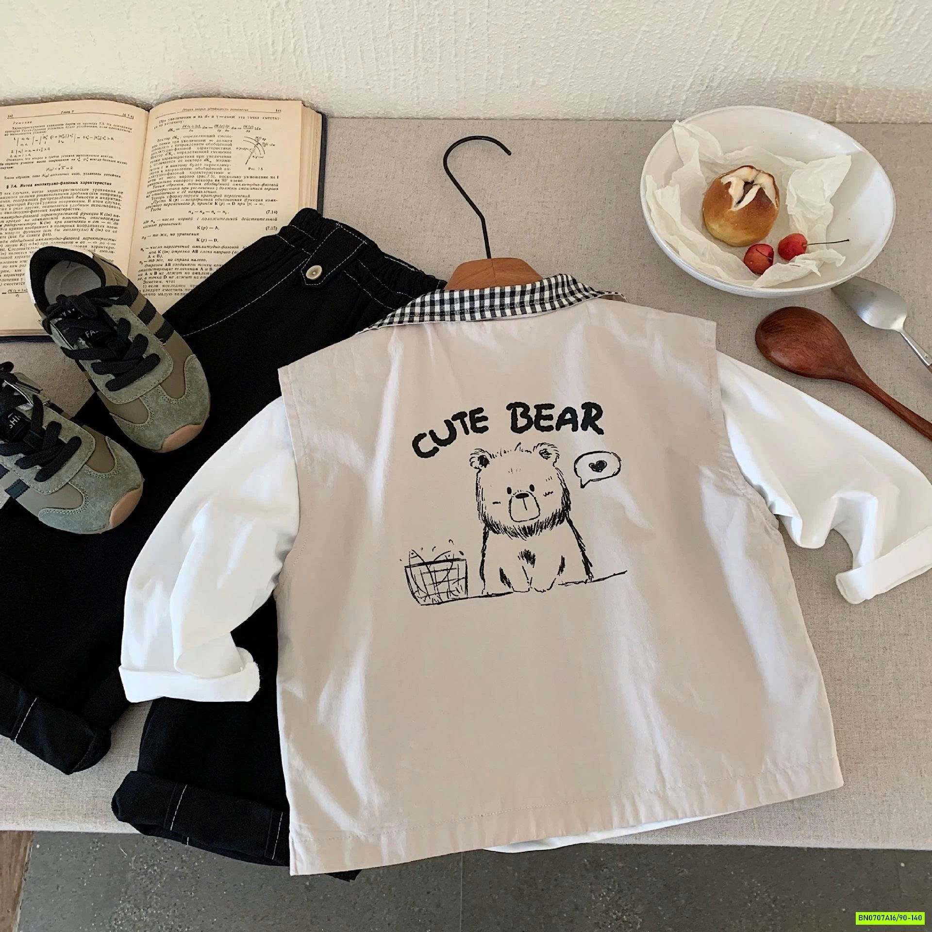 KHOÁC GILE GẤU CỔ BẺ 2 MẶT