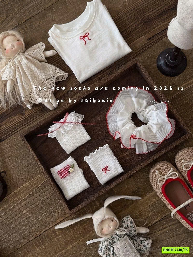 SÉT 3Đ TẤT LƯỚI NGANG GỐI TIỂU THƯ