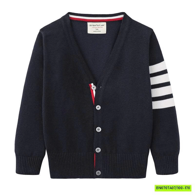 KHOÁC LEN VẠCH TAY XUẤT DƯ