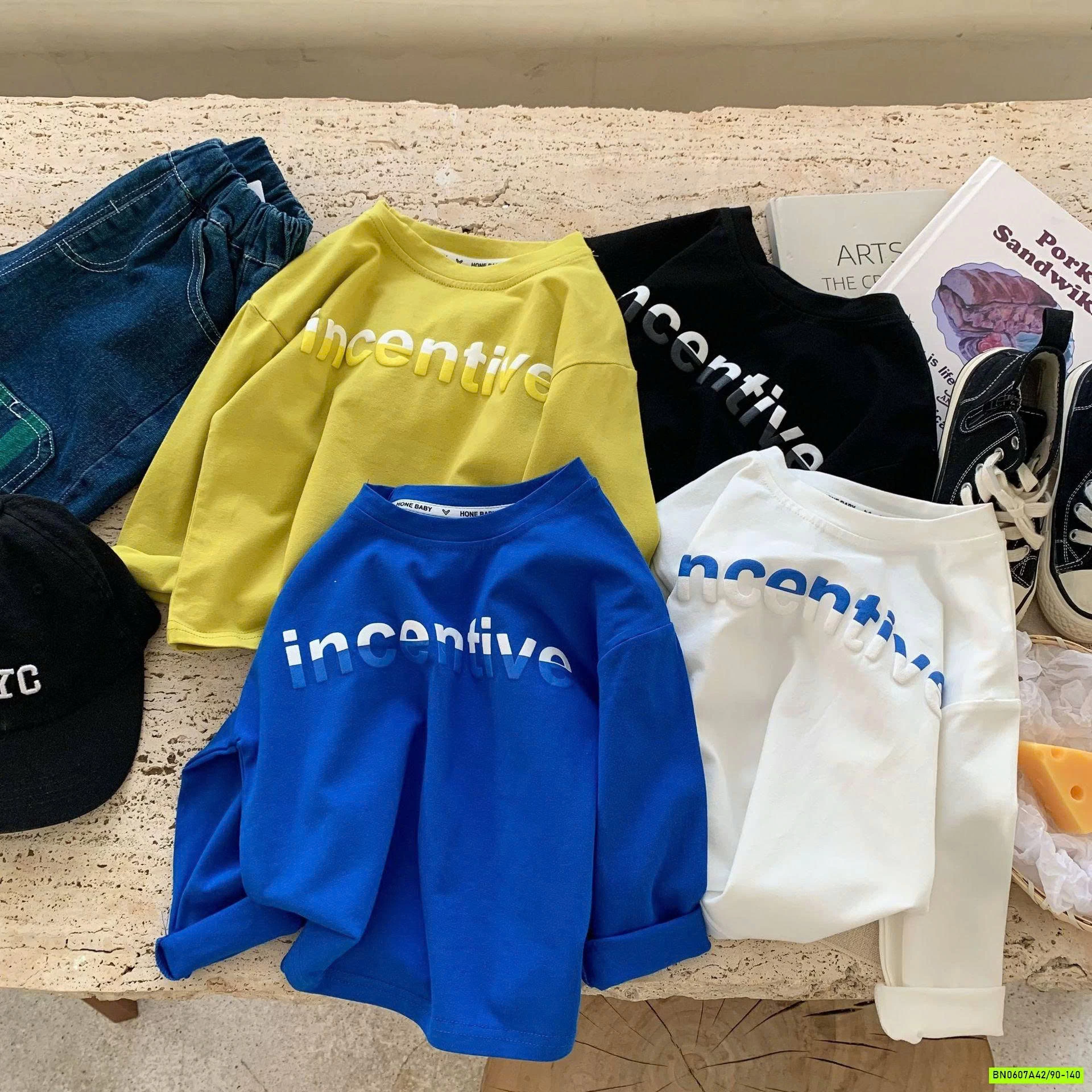 ÁO THUN DÀI TAY CHỮ NỔI