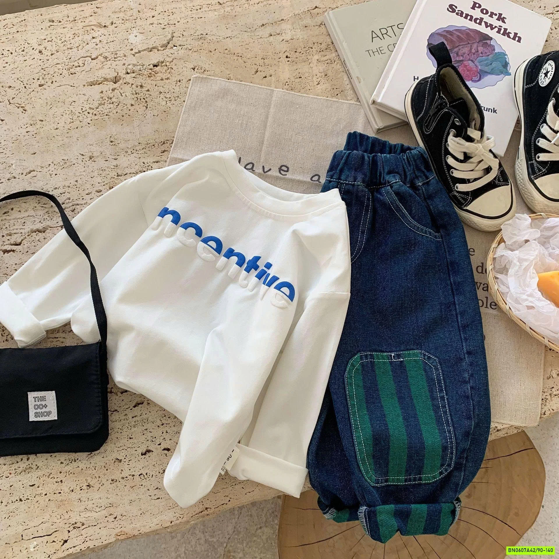 ÁO THUN DÀI TAY CHỮ NỔI