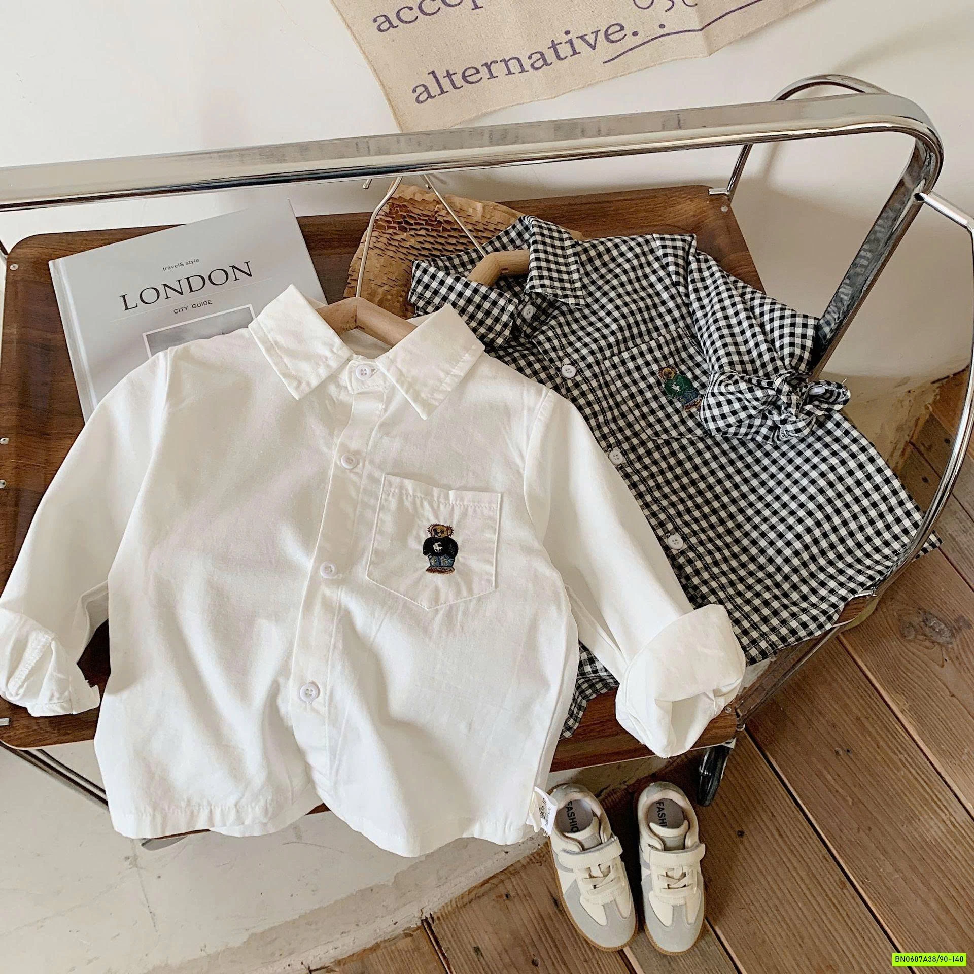 SƠ MI CỔ ĐỨC LOGO GẤU