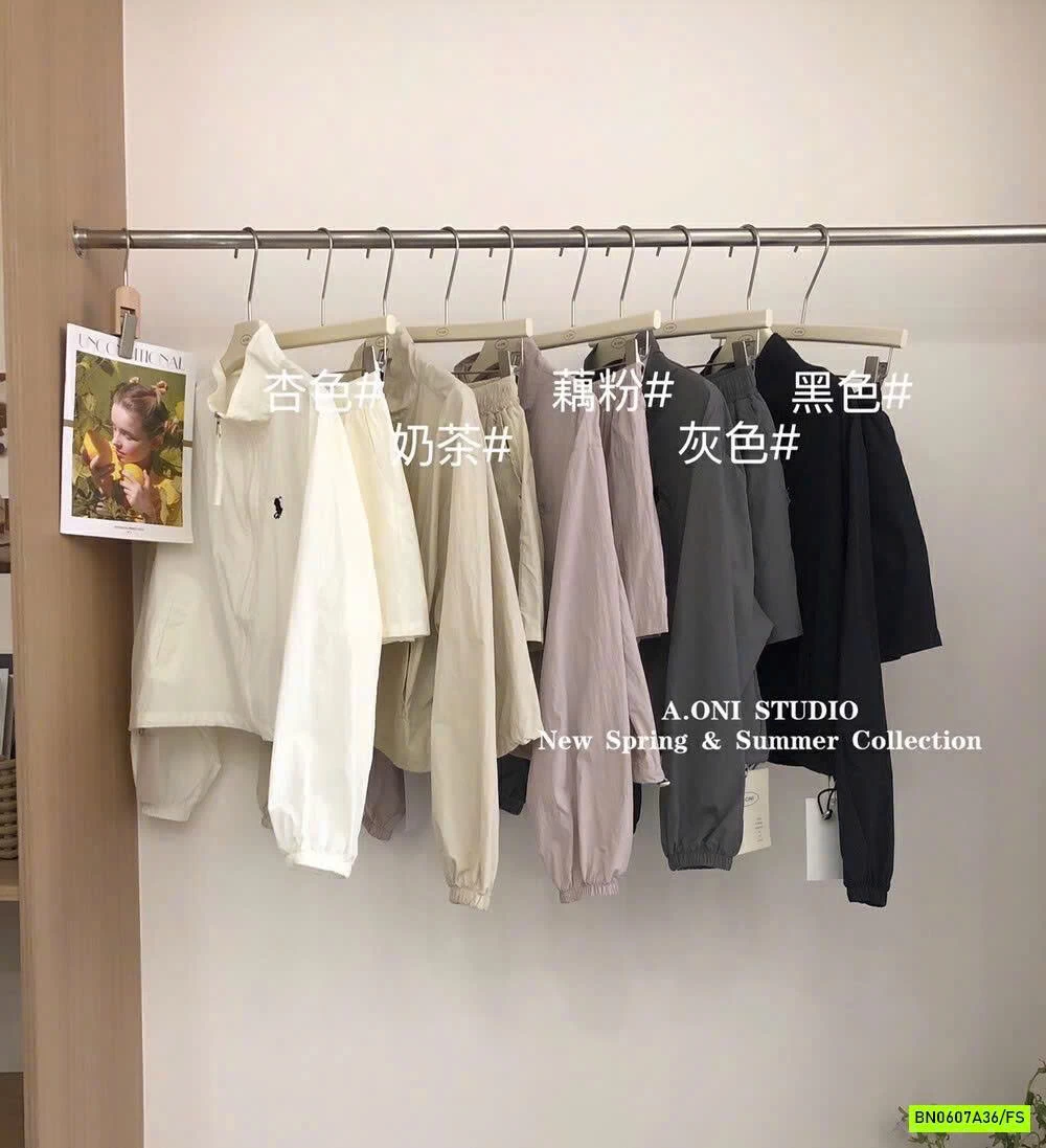 SÉT KHOÁC GIÓ+SHORT NỮ