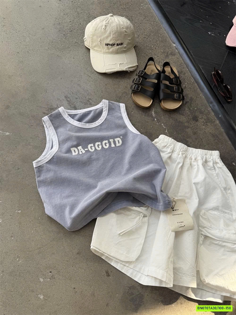 ÁO SÁT NÁCH VIỀN MÀU