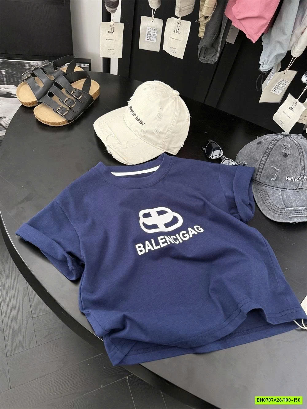 ÁO THUN BALENCIGAG