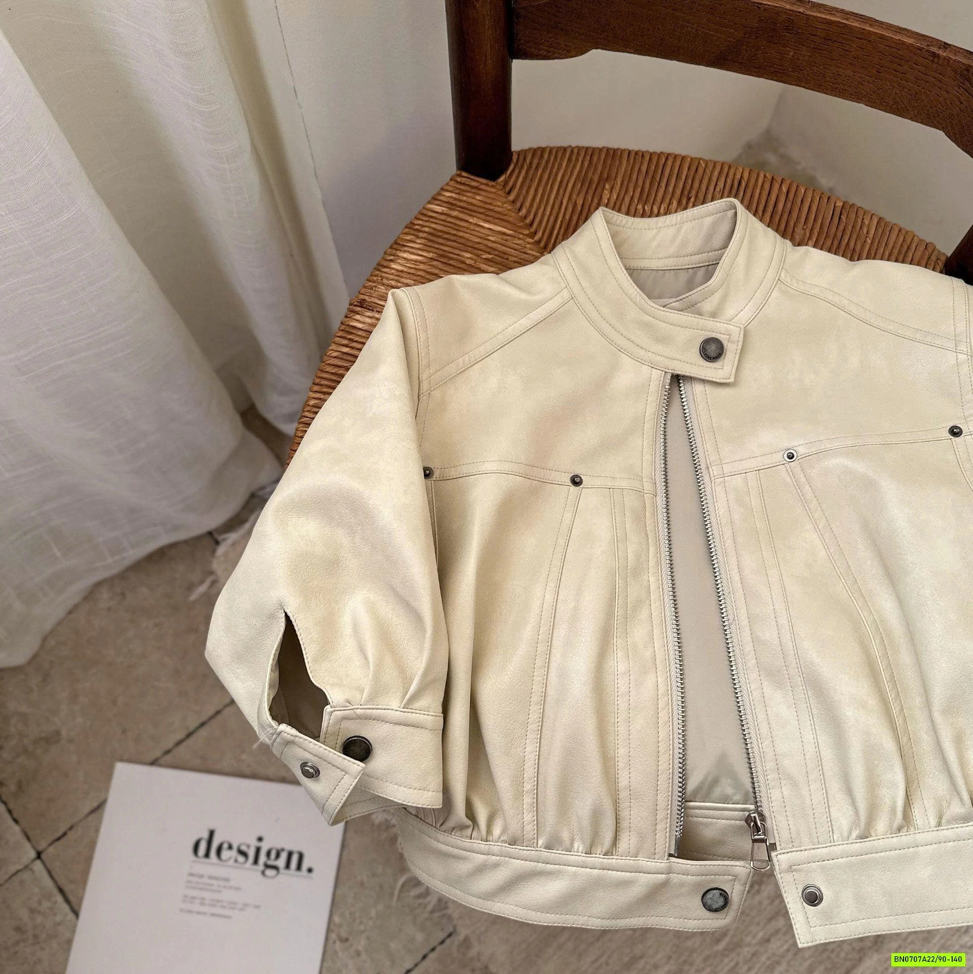 KHOÁC DA CỔ TRỤ MMY