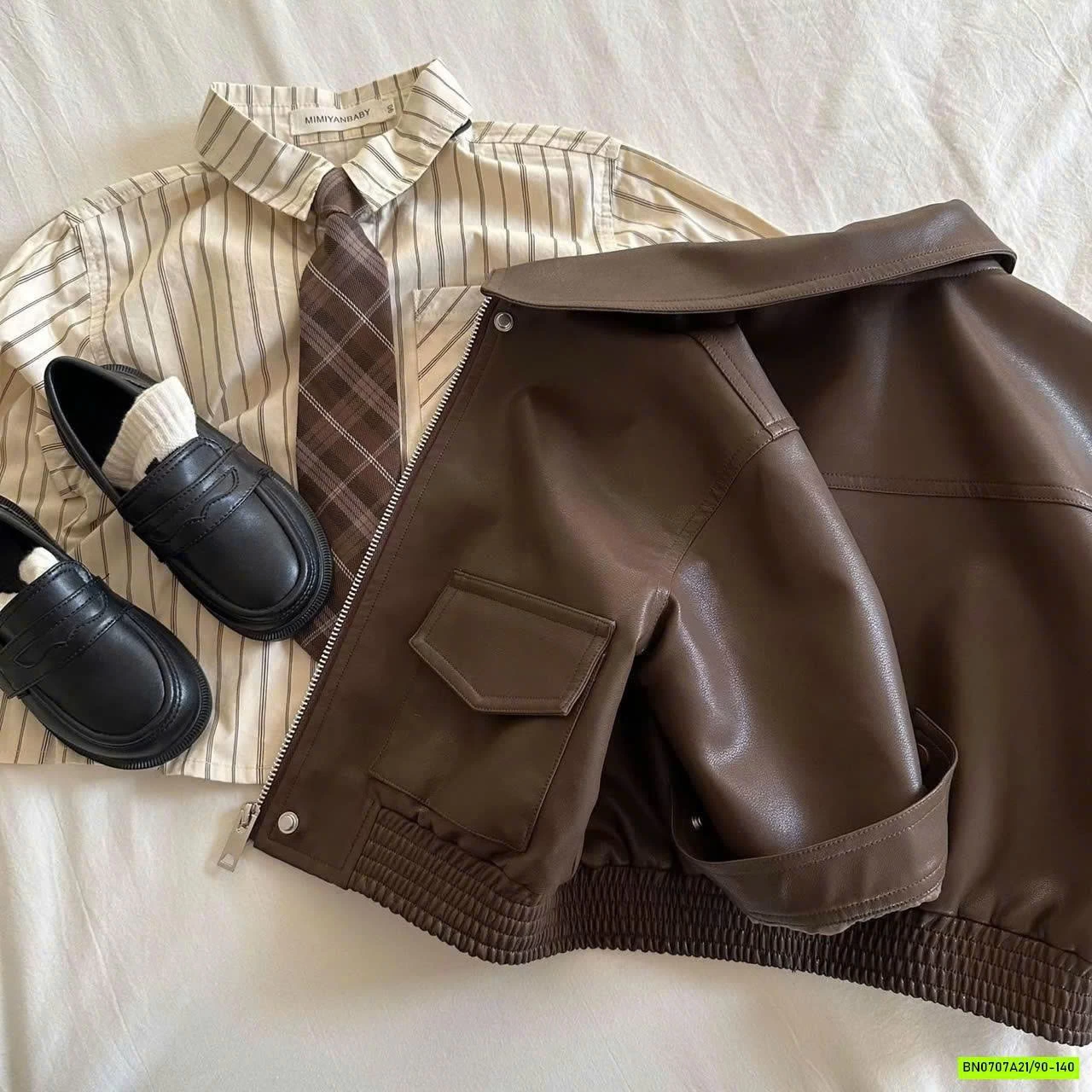 KHOÁC DA NÂU CỔ BẺ MMY