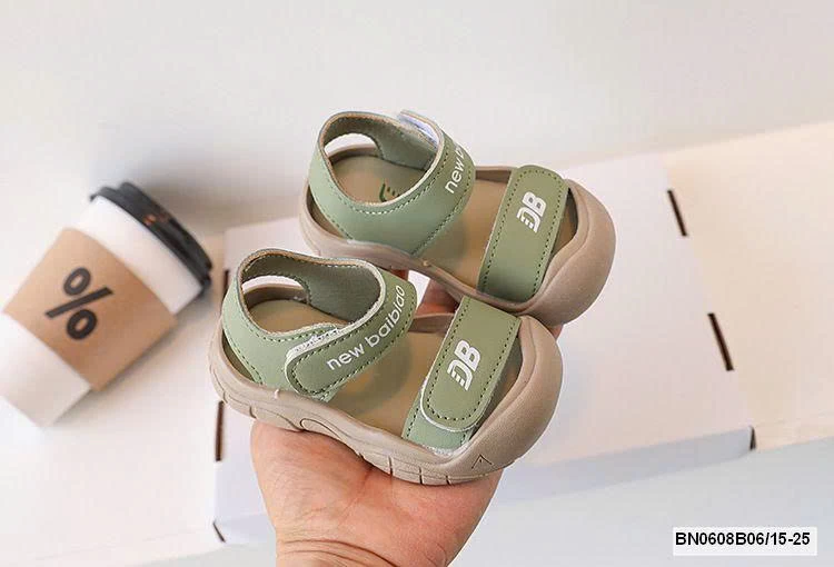 SANDAL CHỮ D.B SZ NHÍ
