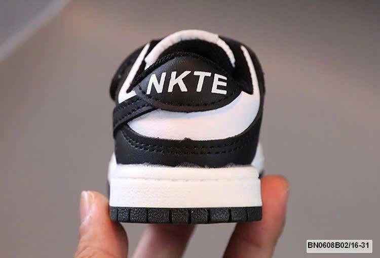 GIÀY THỂ THAO CHO BÉ